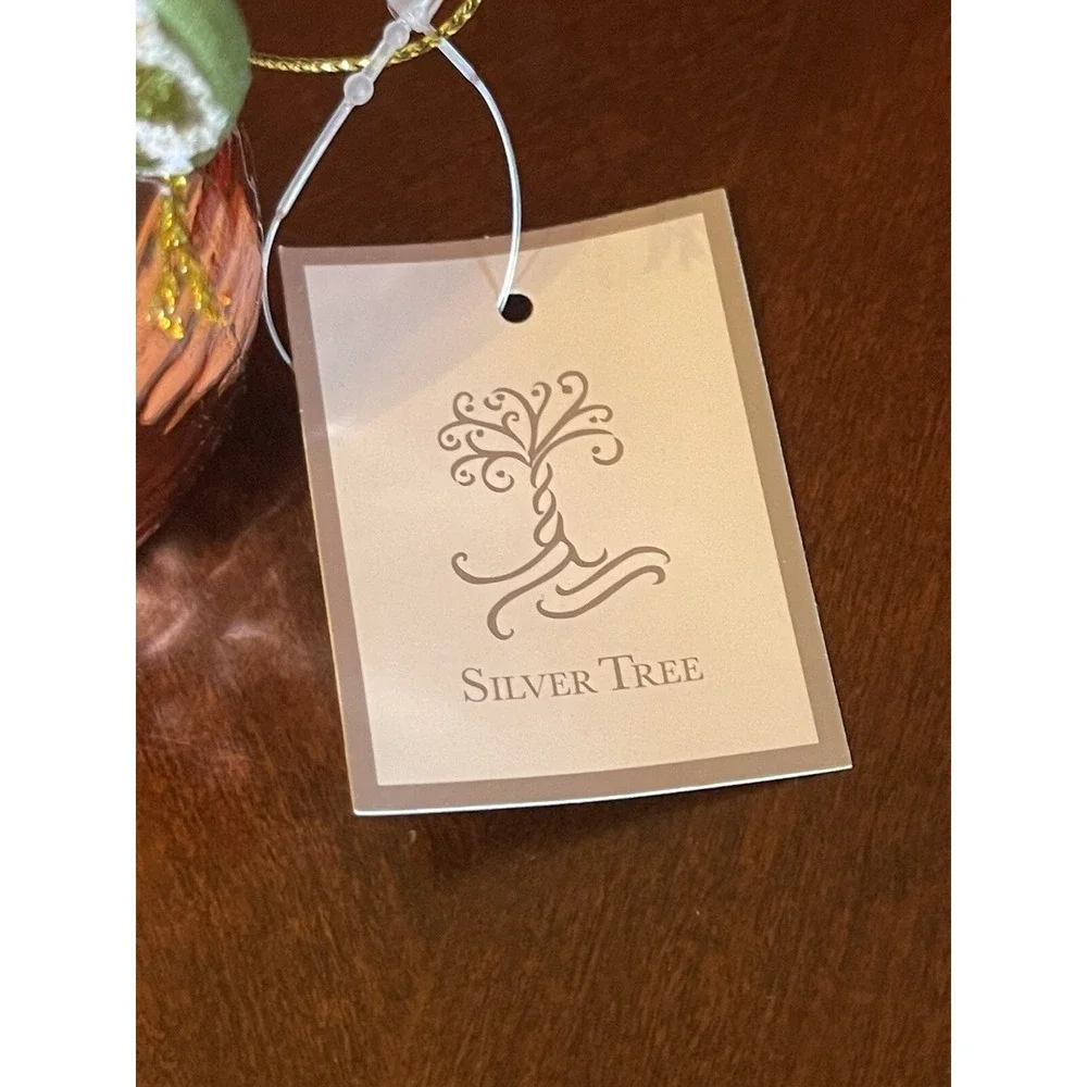 Silver Tree add some